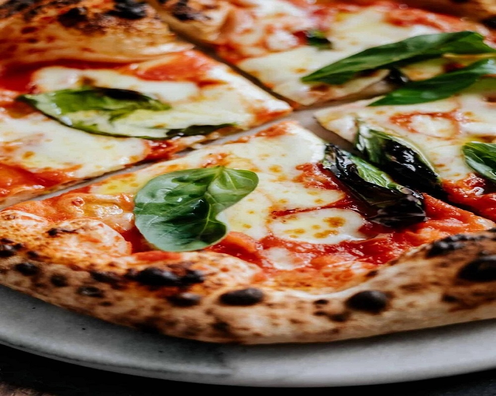 ZBB2419 Turnkey-Profitable Pizzeria in Glendale short hours.