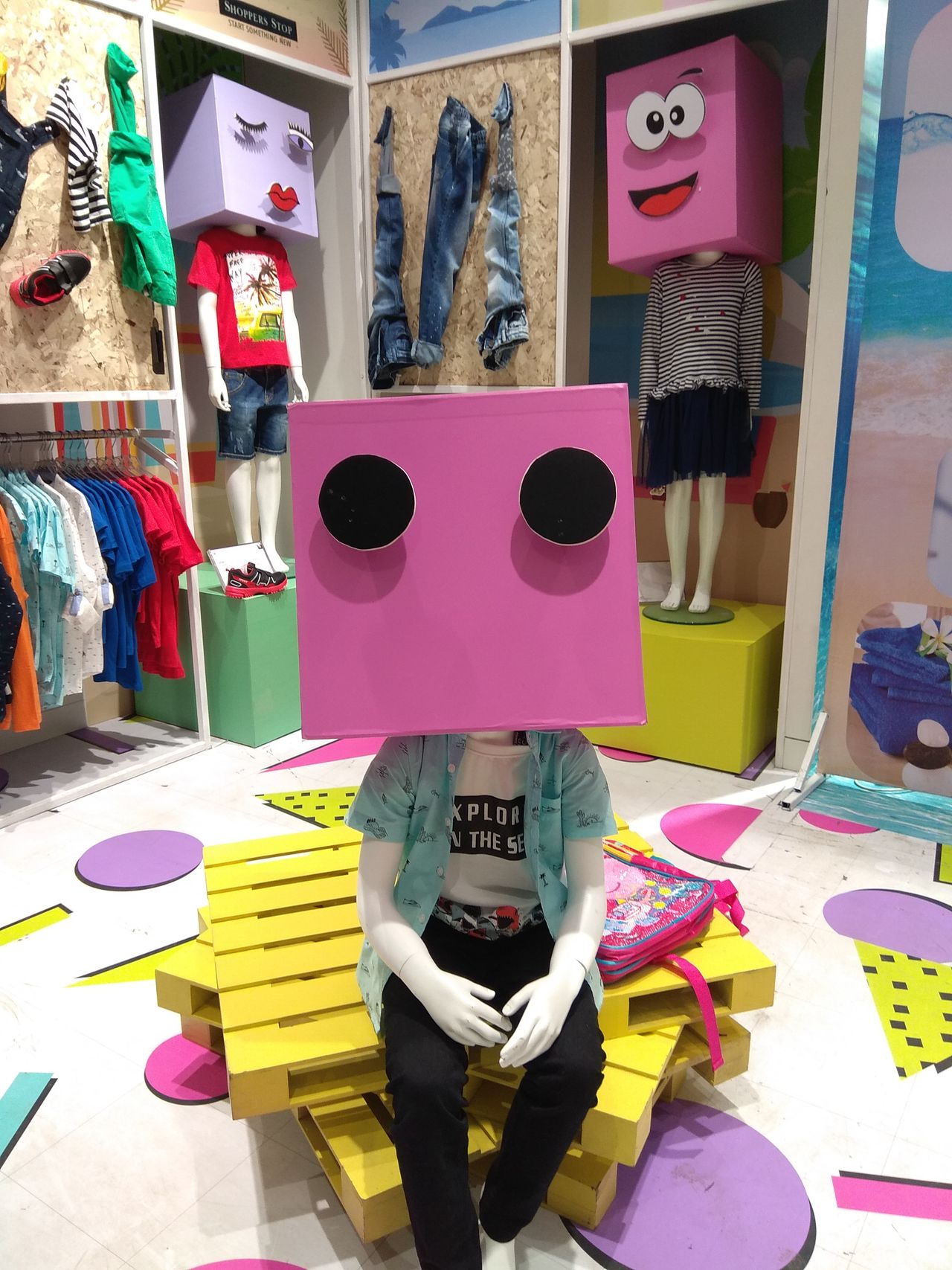 ZBB2496 BRANDED KID FASHION RETAIL AND ONLINE